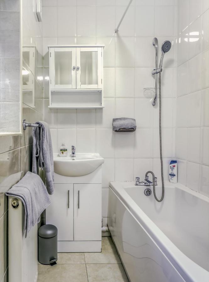 090 Beautiful 1 Bedroom Flat Near Luton Town And Station Exterior foto